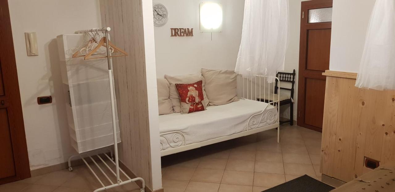 Tabor 1 Garden & Parking Apartment Naples Luaran gambar